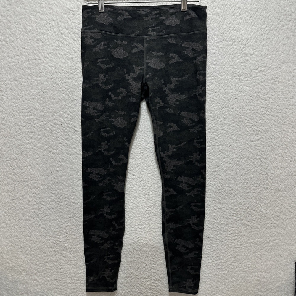 FABLETICS Powerhold Women's Size 30 Charcoal Black Camo Athletic Leggings Logo